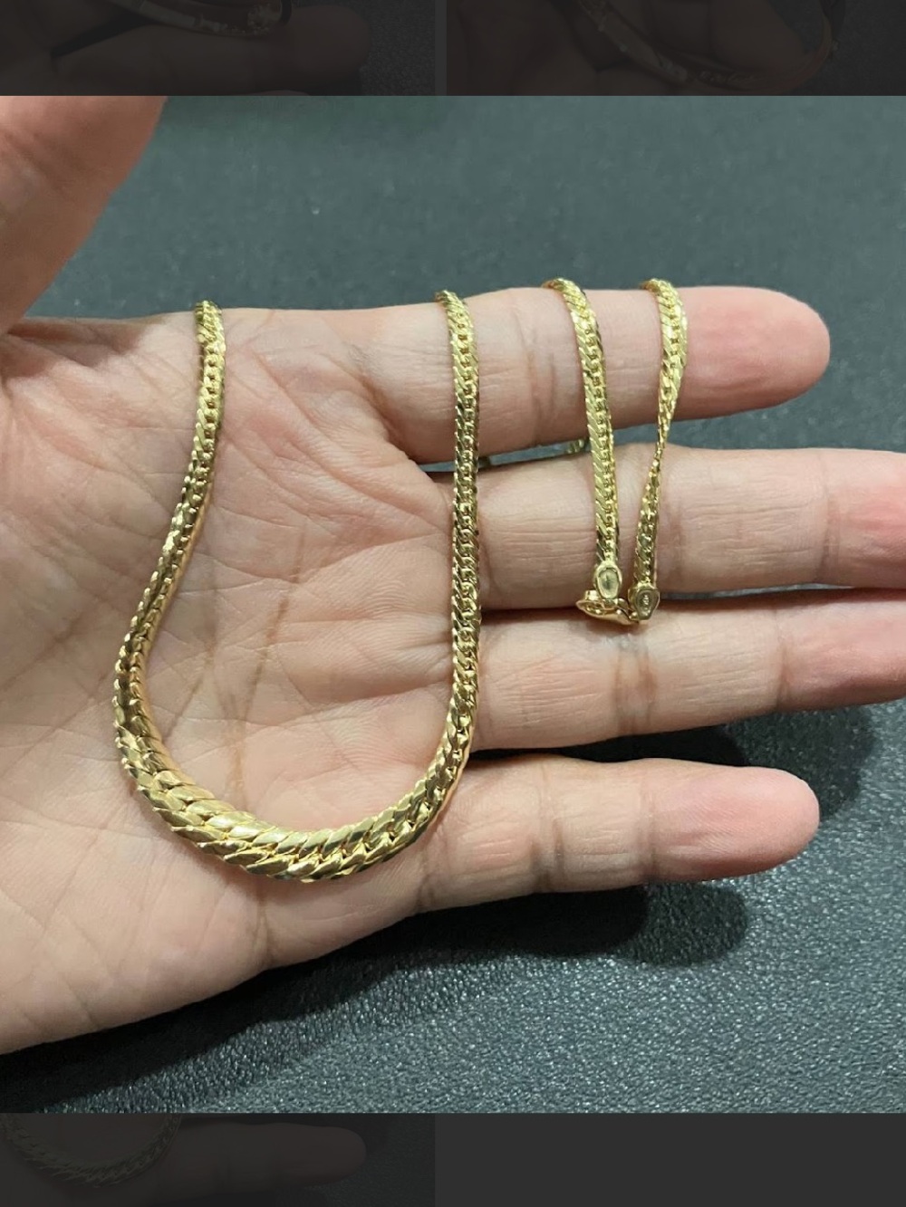 18 KARAT GOLD CUBAN CHAIN GRADUATED
